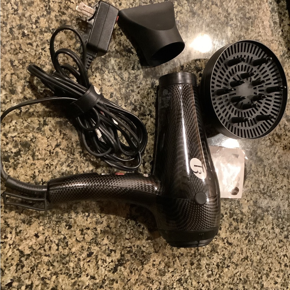 Black Hair Dryer with Attachments